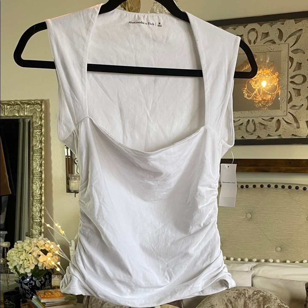 Abercrombie & Fitch| White square neck Tank Top|Medium|NWT